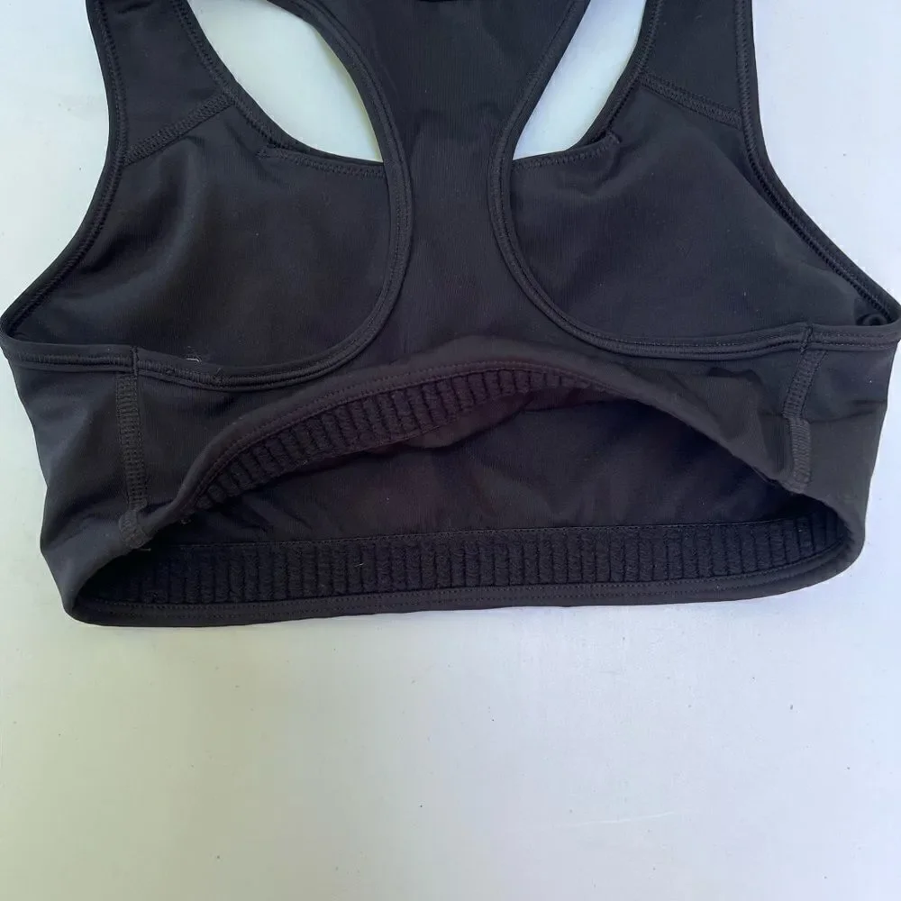 Nike Dri Fit Swoosh Non Padded Sports Bra  Medium  Black.